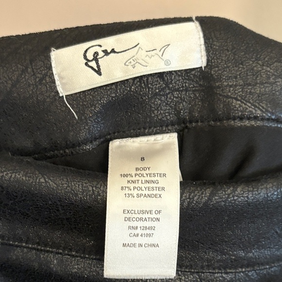 Greg Norman Black Faux Brushed Suede Golf Skort – Size 8 Like New - Picture 14 of 14